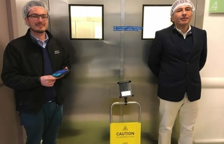 Presentación Surfacide en Clínica Universitaria Los Andes