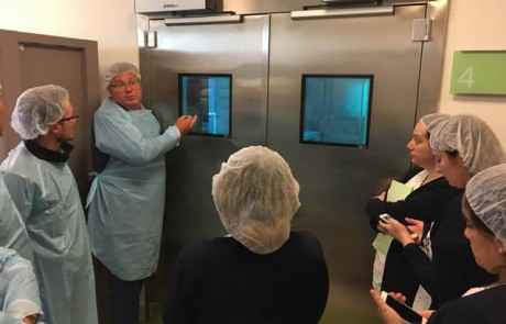 Presentación Surfacide en Clínica Universitaria Los Andes